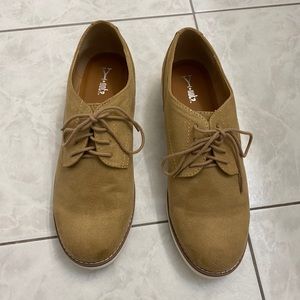 Tan shoes